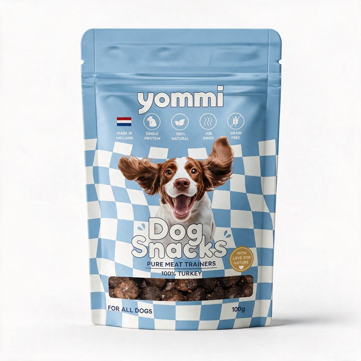 Yommi Dog Snacks Pure Meat Trainers 100% Turkey, lichtblauwe verpakking 100 gram