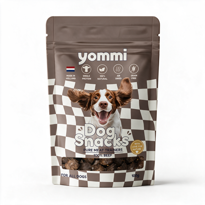 Yommi Dog Snacks Pure Meat Trainers 100% Beef, bruine verpakking 100 gram